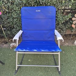 Rocking Chair Use One Time Color: Blue 