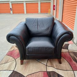 🔥Black Genuine Leather Chair 
