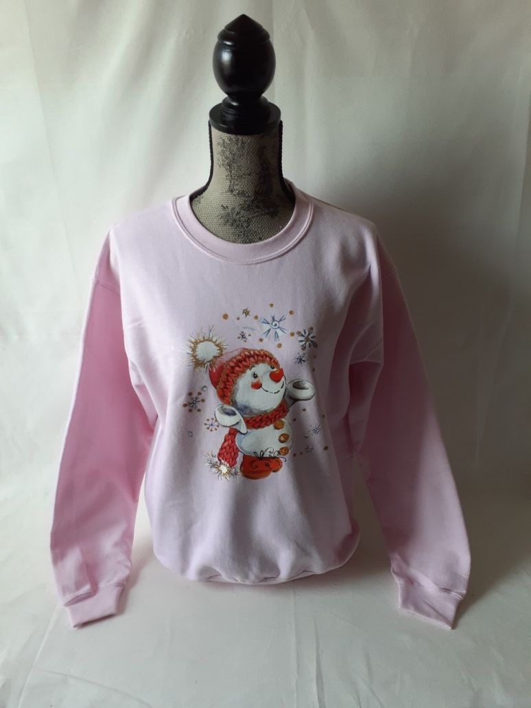 Gildan Snow girl women's pink sweatshirt size M