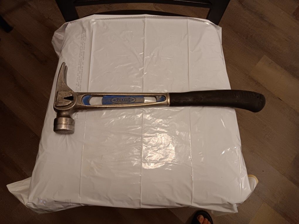 Stiletto Hammer