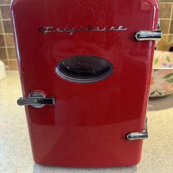 Mini Refrigerator 