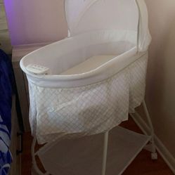 Bassinet 