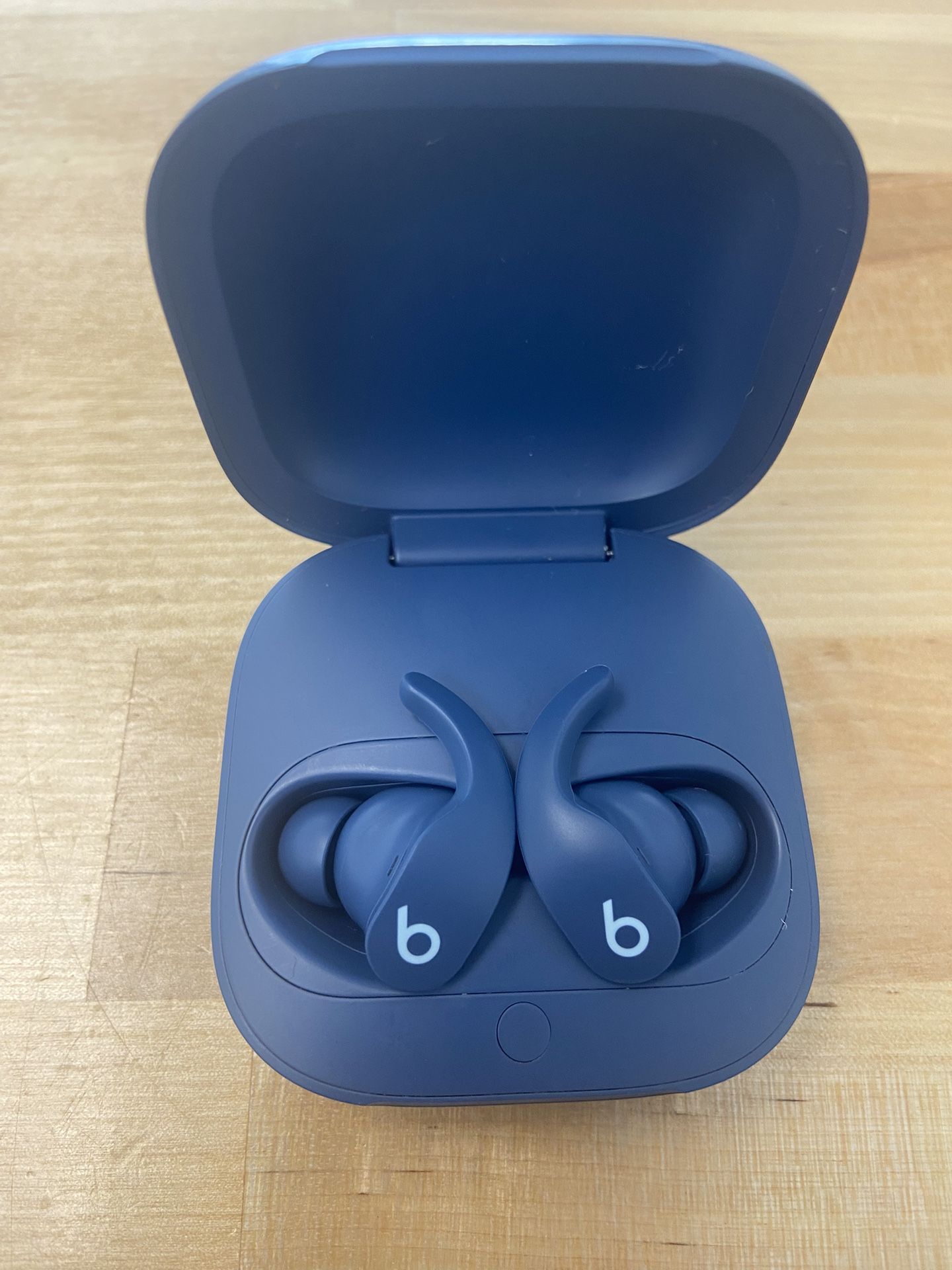 Apple Beats Fit Pro - True Wireless Noise Cancelling Earbuds