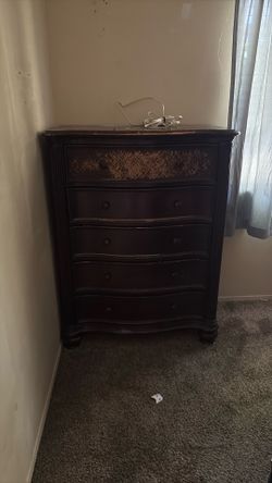 Free everything must go together