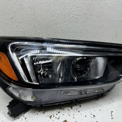2017-2022 Buick Encore RIGHT Passenger  Original HALOGEN Headlight OEM