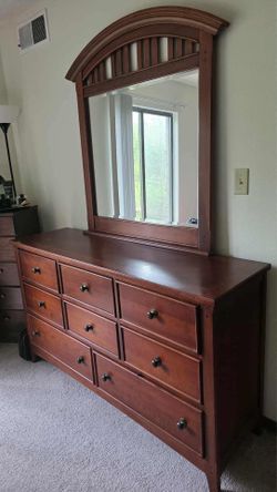 Brown dresser