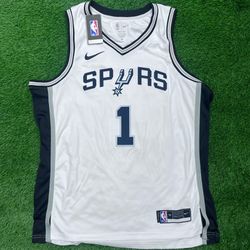 Wembanyama jersey 2XL