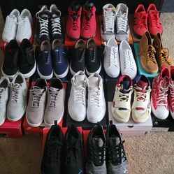 17 SIZE 13 Men's Shoes 