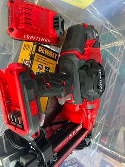 CRAFTSMAN V20 2-in 18 -Gauge Cordless Straight Brad Nailer