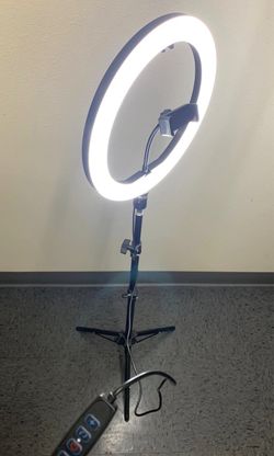 BRAND NEW Ring Light 10” Photo Light Video Light