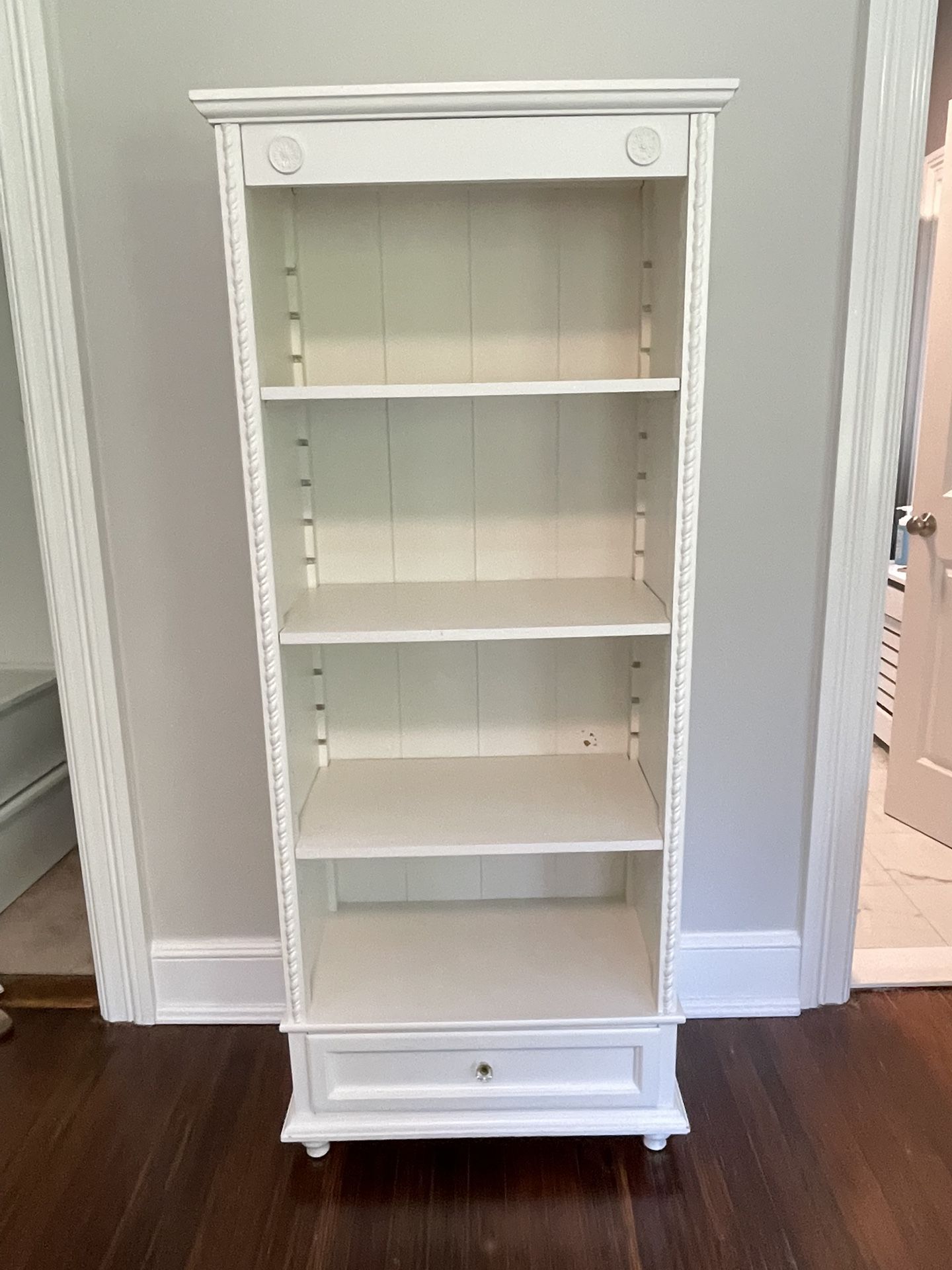 Simply Shabby Chic Bookcase