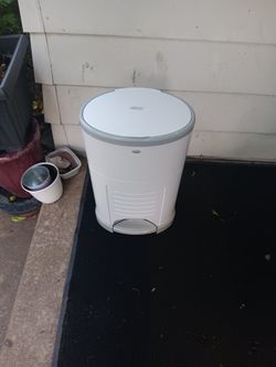 Baby Diaper Disposal