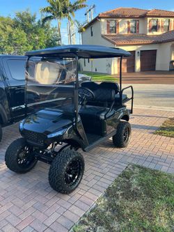 Golf cart , great condition