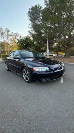 2005 Volvo S60 R. AWD