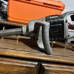 Ingersoll Rand 285B 1” Drive Impact Wrench 