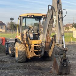 2013 Volvo Backhoe