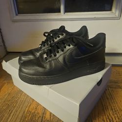 Black Air Force Ones