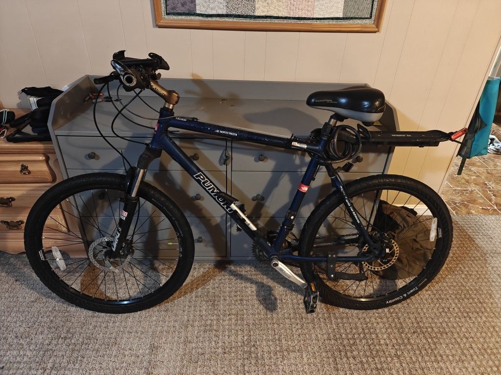 North Face Pumori Mountain Bike, Hydraulic breaks, rock shox