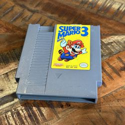 Super Mario Bros. 3 Nintendo NES Preowned and Tested and working