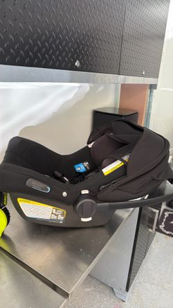 FREE BUGABOO NUNA CARSEAT