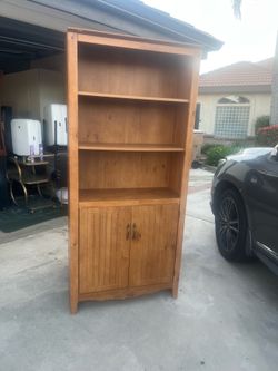 Tall cabinet