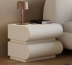 White Leather Smart Nightstand Set of 2 with Wireless Charger & Drawers – Modern Bedside Tables