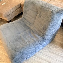 Toga Chair 