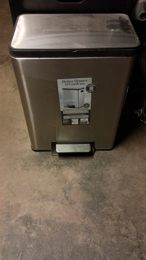 Trash Can Steel 13 Gallon Kitchen