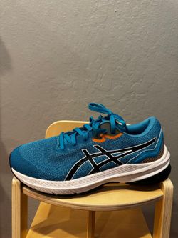 Asics GT-1000 Running Shoes Size 5.5