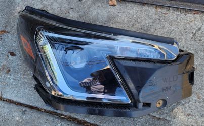 2022 2023 2024 SUBARU FORESTER RIGHT PASSENGER HEADLIGHT LED