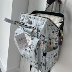 Baby’s Diaper Bag