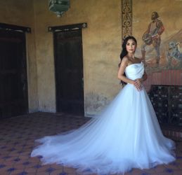 Tadashi Shoji Wedding Dress