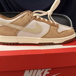 Nike Dunk low Premium ‘Medium Curry’