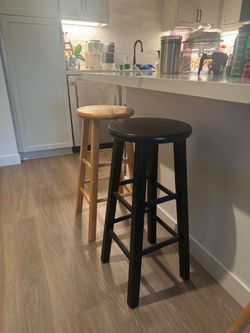 3 high chairs each one $10