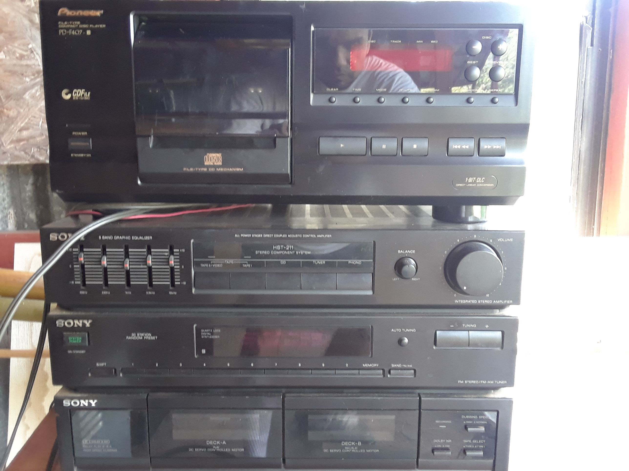 Home audio , Vintage 90s sound system 200 watts