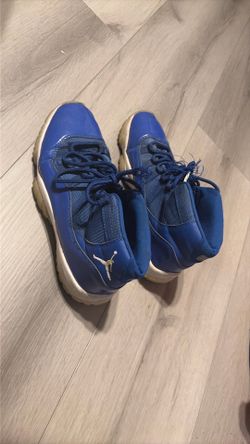 Jordan 11s