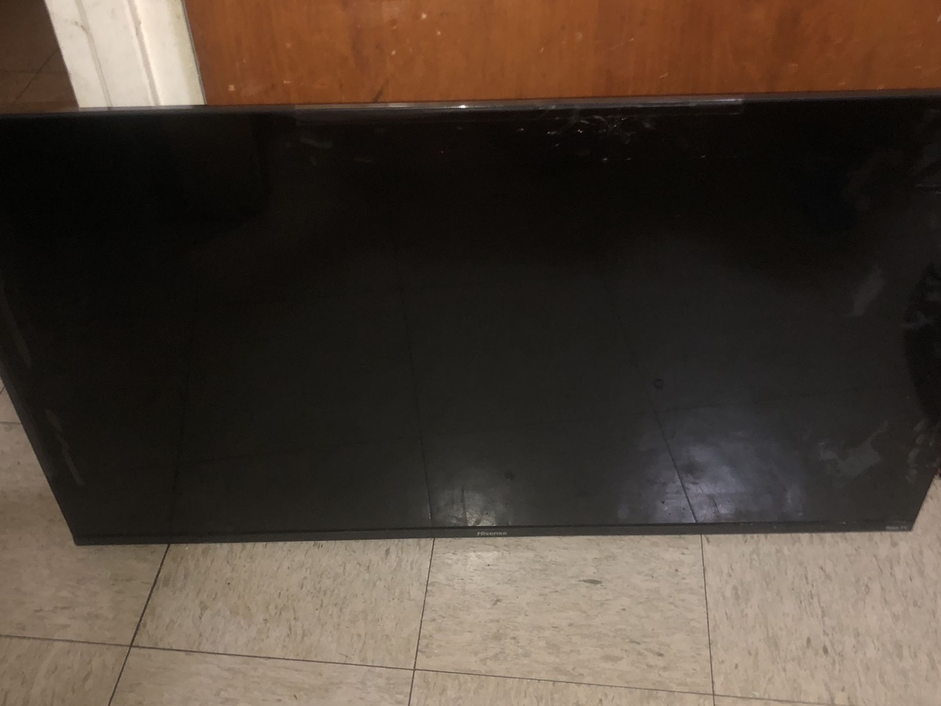 43 In Hisence Built In Roku