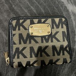 Micheal Kors Wallet