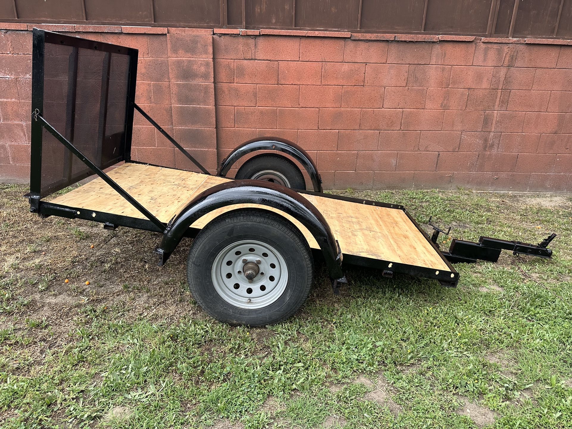 Motorcycle trailer