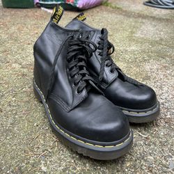 DOC MARTENS 1460 SMOOTH LEATHER BOOTS