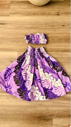 Hawaiian Hula Pa'u Skirt and Bandeau Top Set