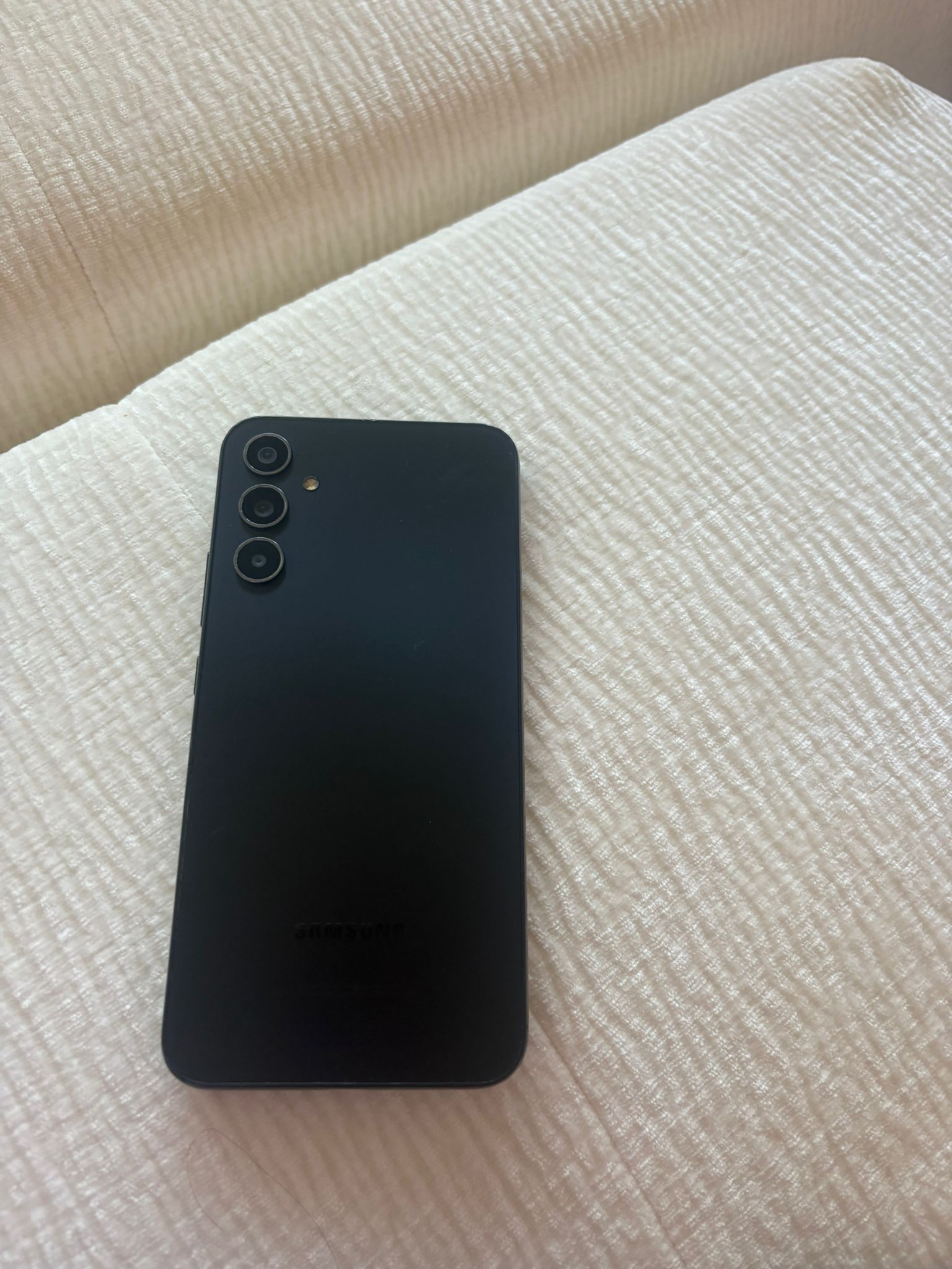 Samsung A34