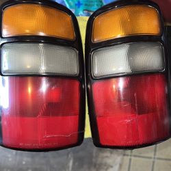 2005 Chevy Tahoe Taillights