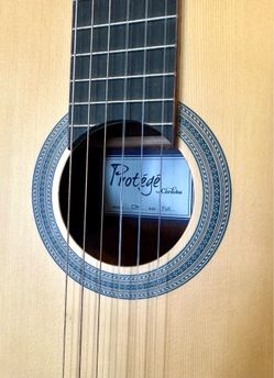 Protégé Cordoba Spanish Guitar, barely used