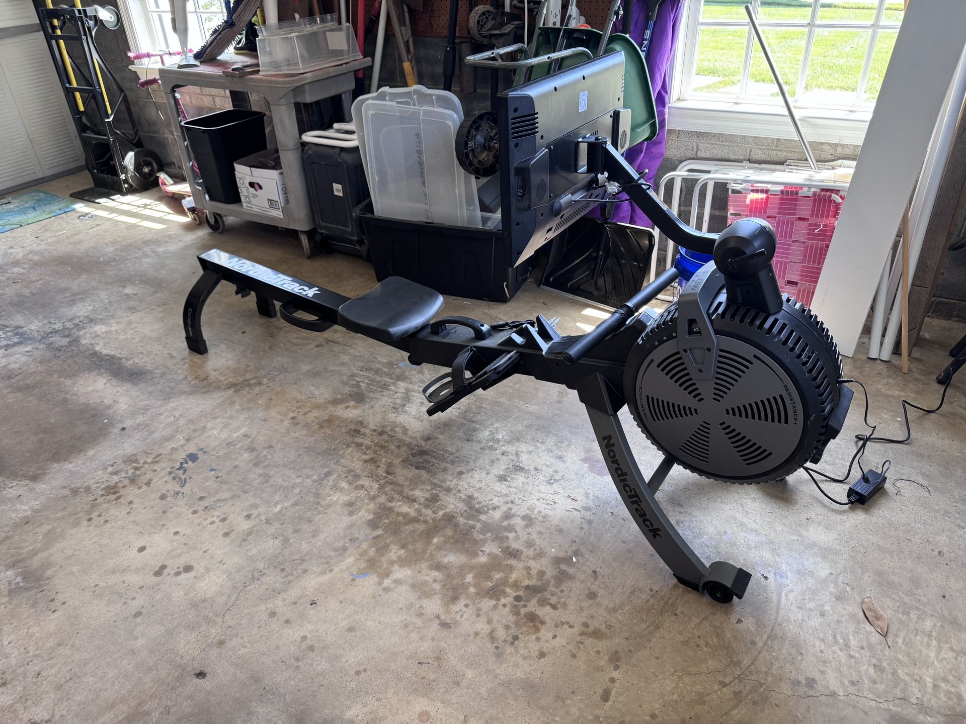 Nordic track RW900 Rowing Machine