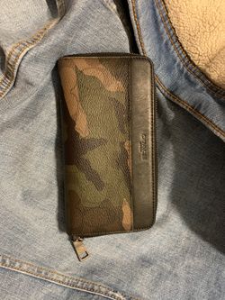 Coach wallet