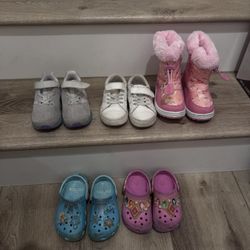 Used Size 8 Toddler Shoes 
