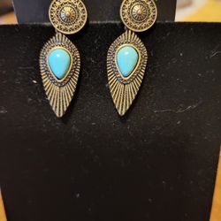 Earrings I Have Two Available Each Are $5