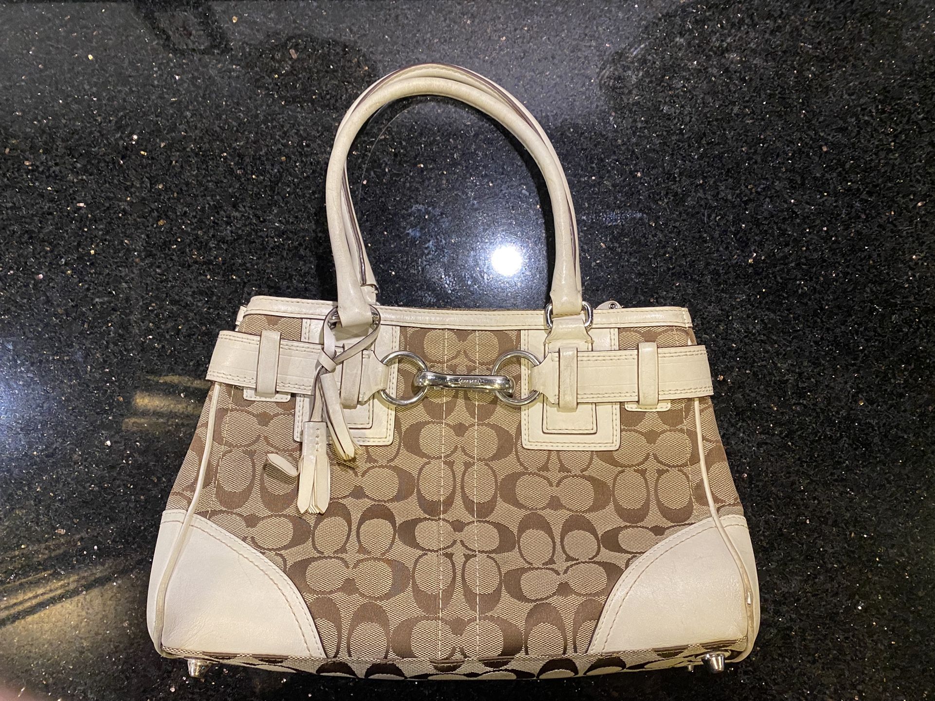 Coach White/Beige Signature Canvas and Leather Hampton Satchel