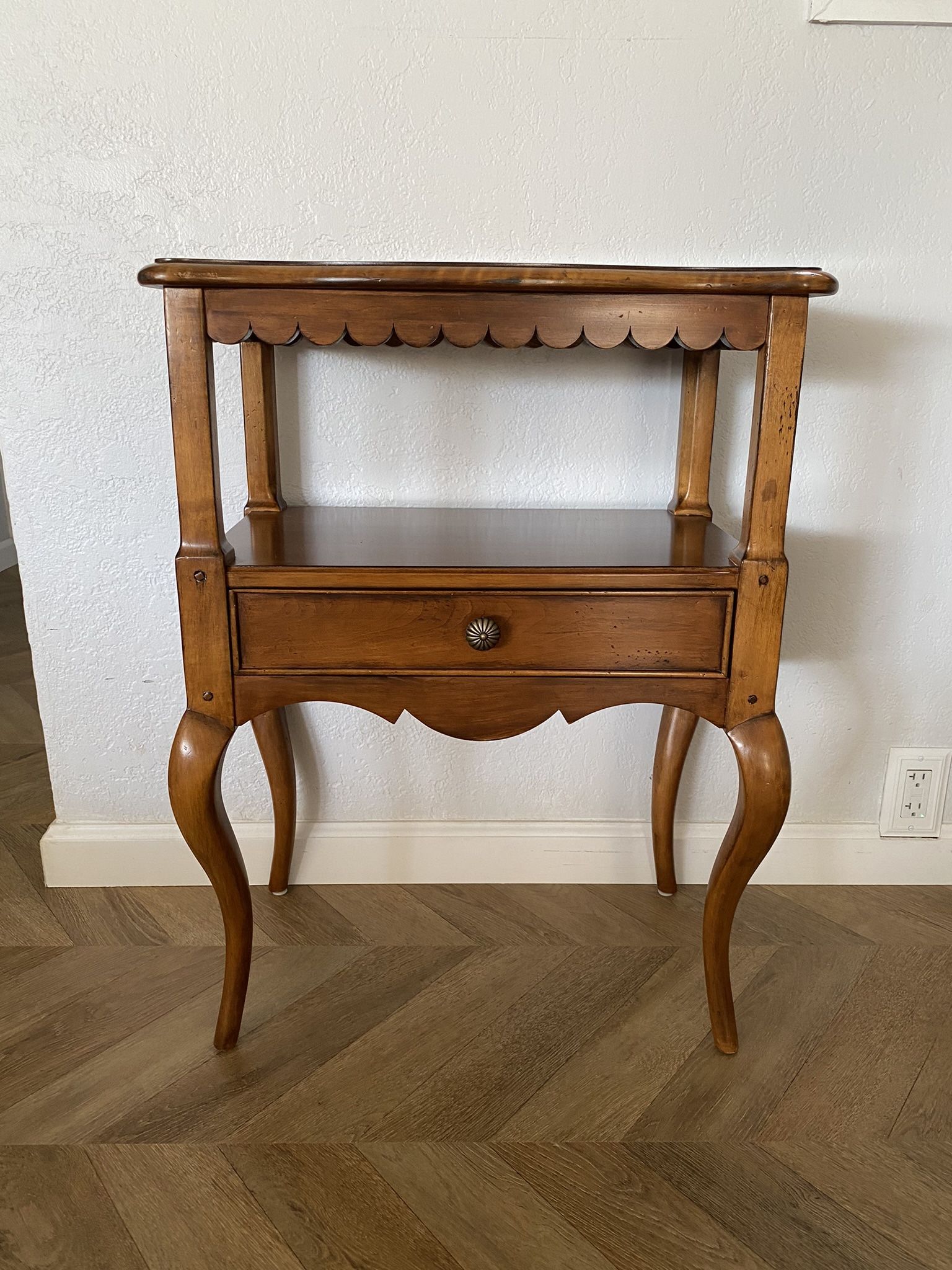 Scalloped End Table